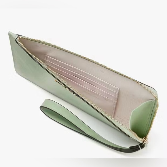 Staci Medium L Zip Wristlet Kate spade SOLD OUT!! - Picture 3 of 6